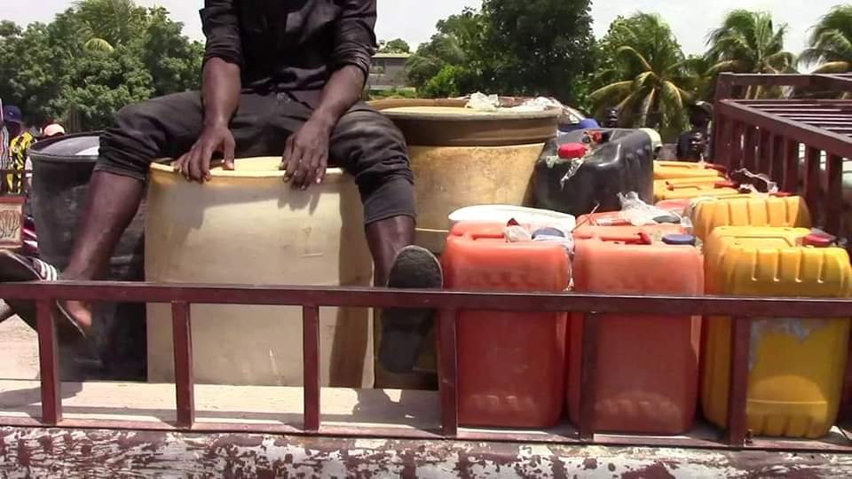 Le MCI interdit la vente illégale de carburant sur le territoire